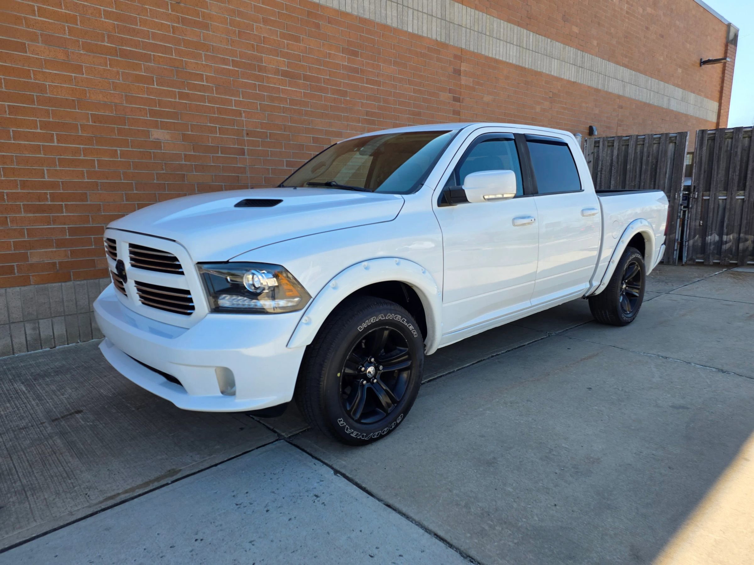 Used 2014 RAM 1500 Sport w/ Sport Premium Group AWD/4WD image 3