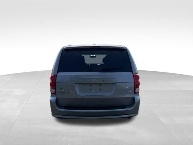 Used 2015 Dodge Grand Caravan SXT w/ UConnect Hands-Free Group FWD image 4