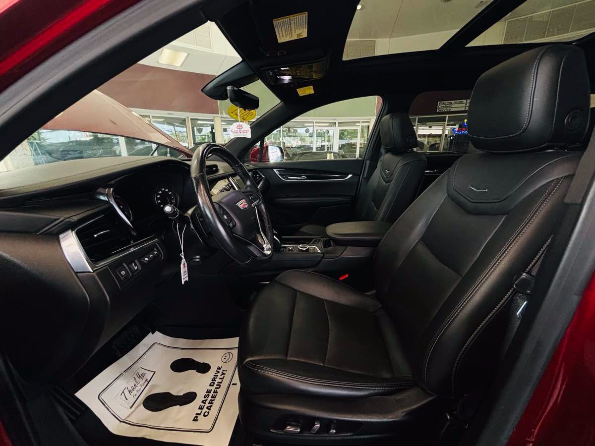 Used 2021 Cadillac XT6 Premium Luxury AWD/4WD image 27