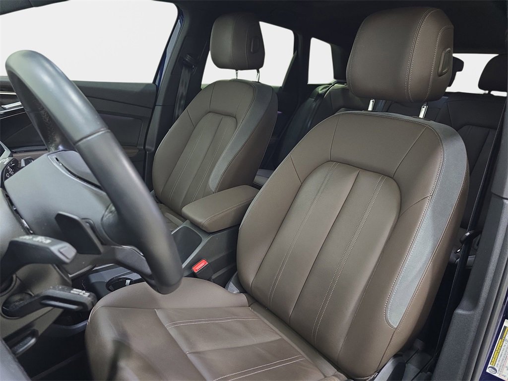 Certified 2023 Audi Q4 e-tron Premium Plus image 16