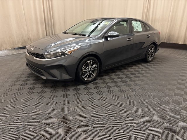 Certified 2022 Kia Forte LXS