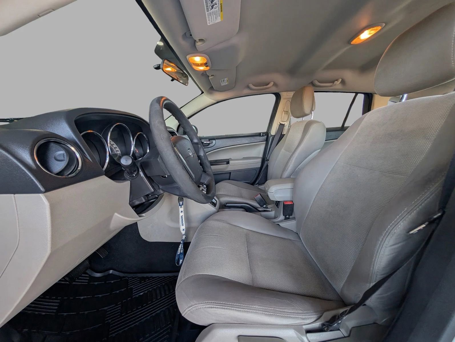 Used 2010 Dodge Caliber SXT FWD image 16