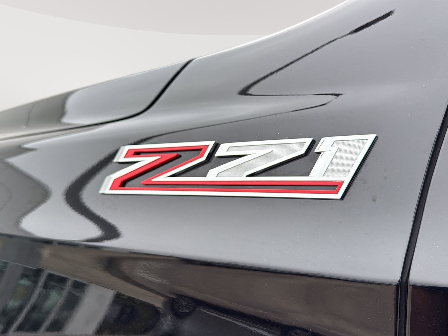 Used 2024 Chevrolet Tahoe Z71 w/ Luxury Package image 10