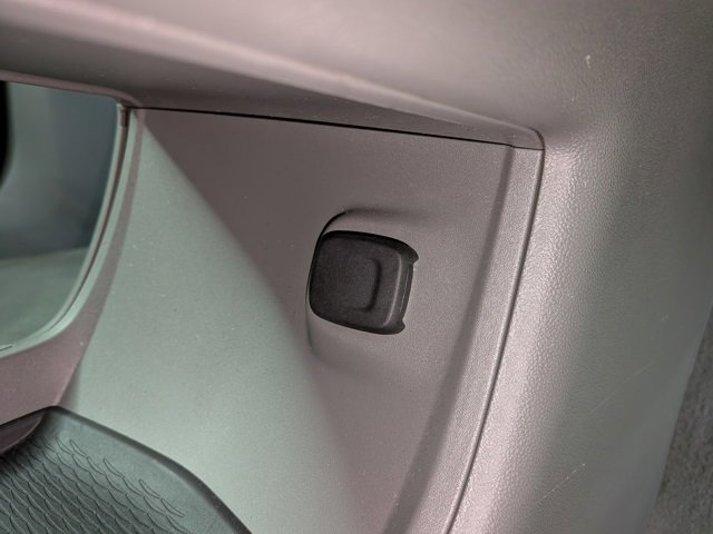 Certified 2023 Cadillac XT5 Premium Luxury w/ LPO, Floor Liner Package image 10