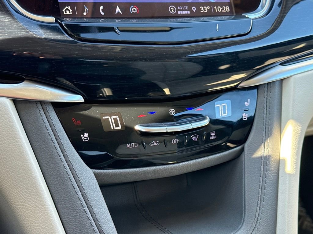 Certified 2024 Cadillac XT6 Premium Luxury image 10