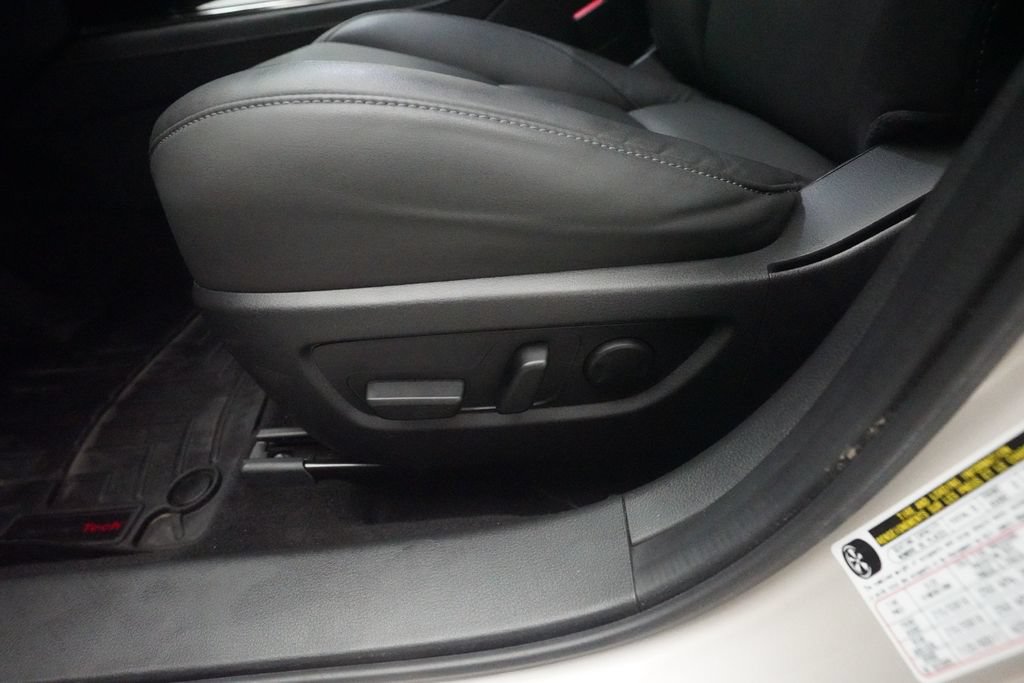 Certified 2023 MAZDA CX-30 AWD 2.5 S w/ Preferred Package image 29