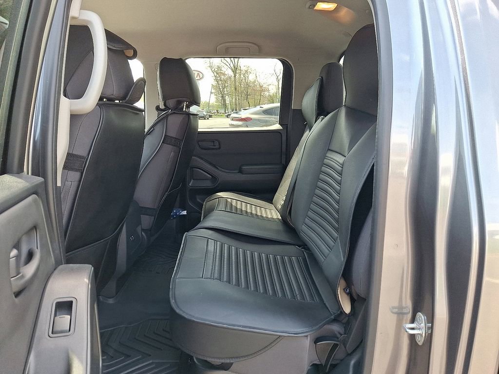 Used 2022 Nissan Frontier S w/ Technology Package image 11