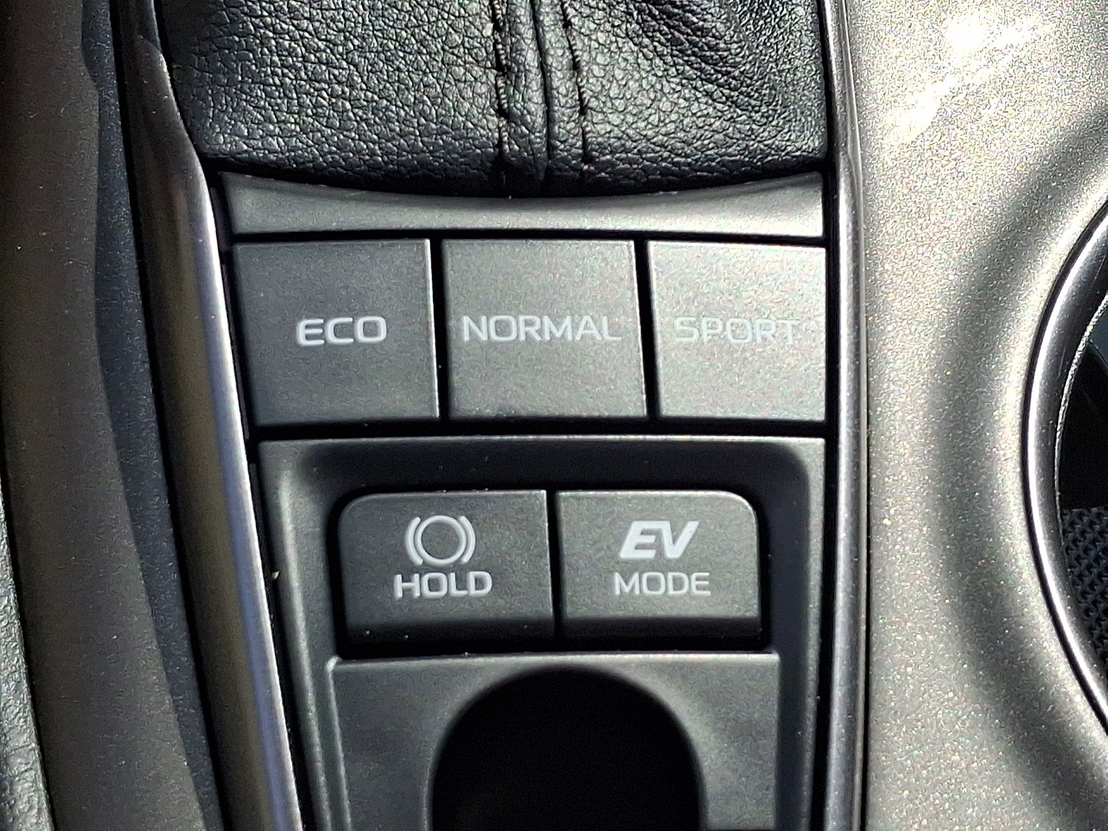 Used 2022 Toyota Camry XSE FWD image 26