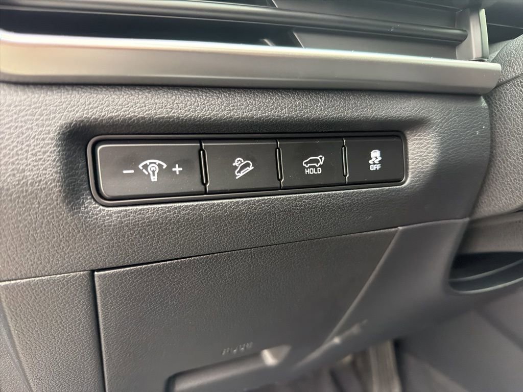 Certified 2025 Kia Telluride S image 16