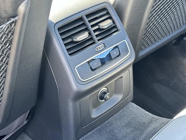 Used 2019 Audi A4 2.0T Premium image 14