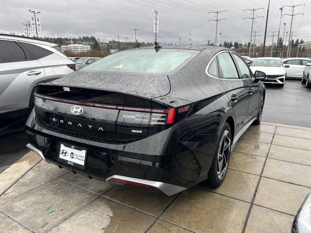New 2026 Hyundai Sonata SEL AWD/4WD image 9
