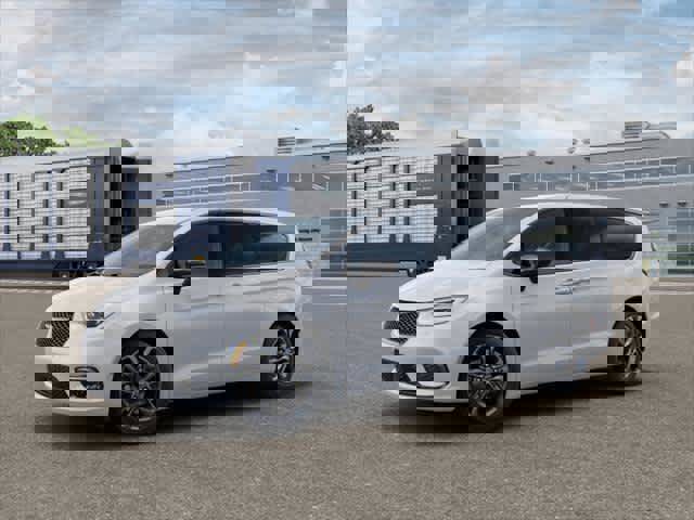 New 2026 Chrysler Pacifica Select image 18