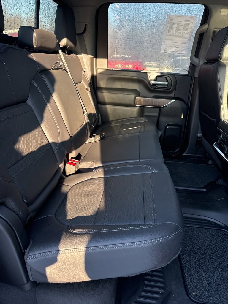 Used 2023 GMC Sierra 2500 Denali w/ Denali Ultimate Package image 18