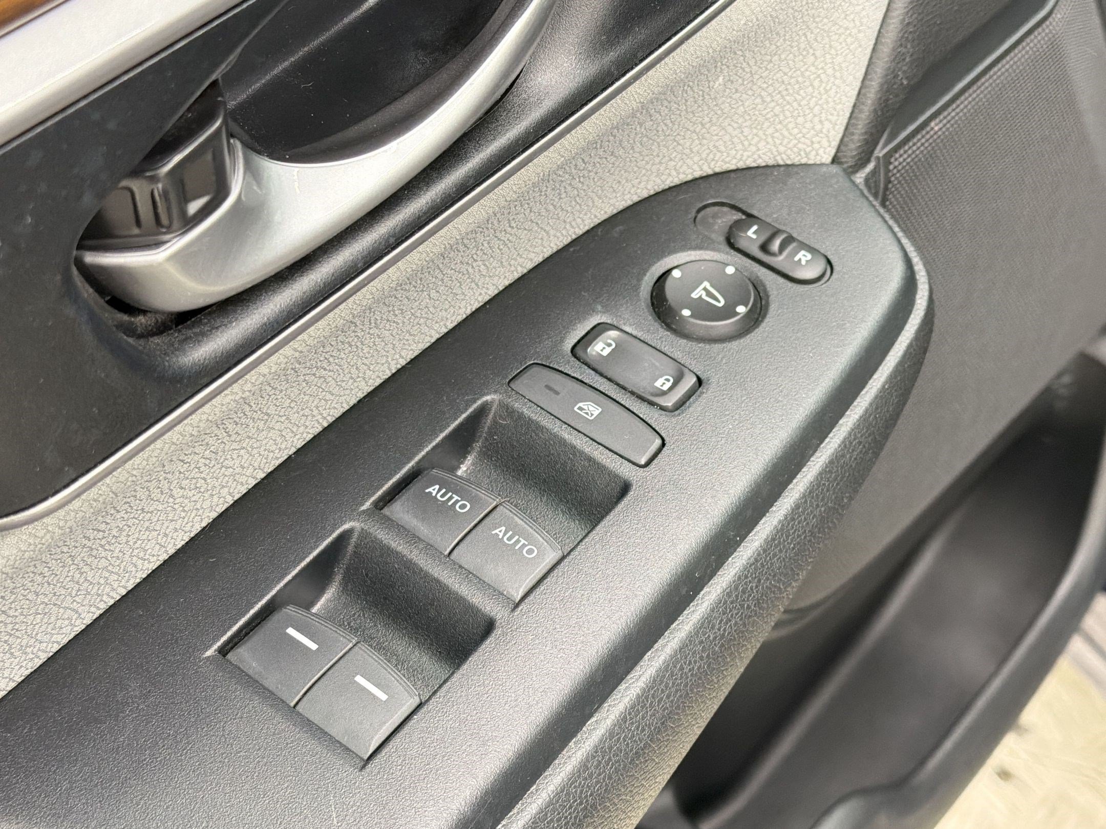 Used 2019 Honda CR-V EX image 19