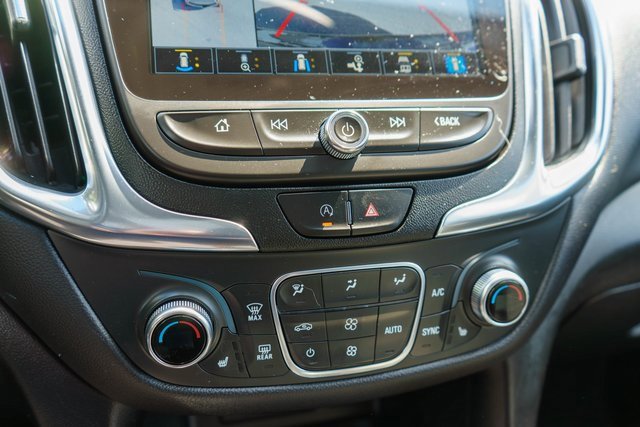 Used 2022 Chevrolet Equinox LT image 30