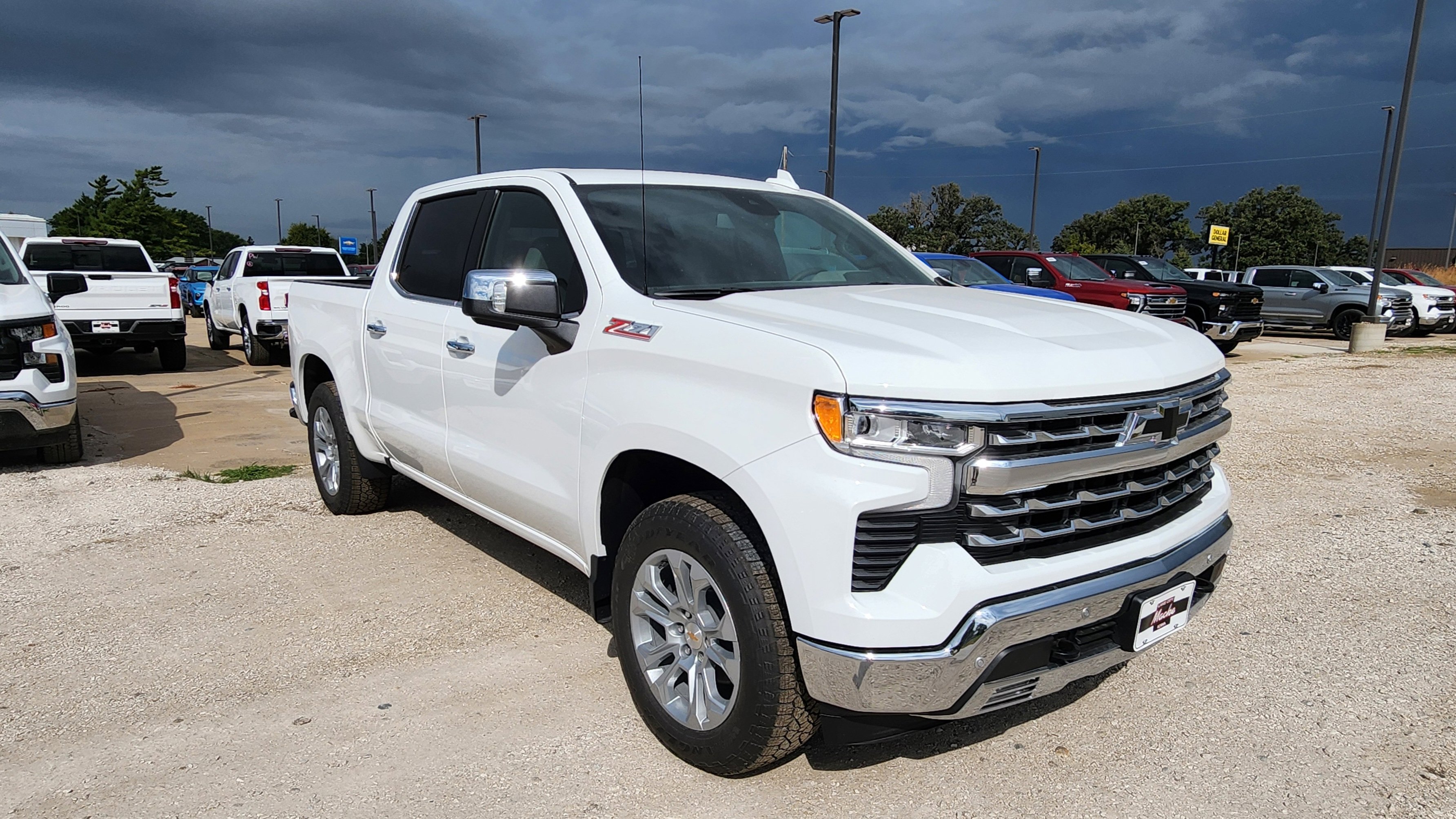 New 2026 Chevrolet Silverado 1500 LTZ w/ Z71 Off-Road Package image 3