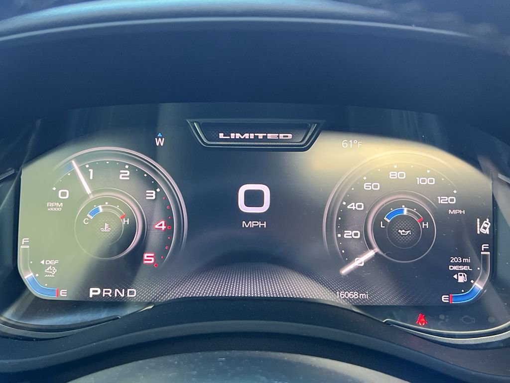 Used 2024 RAM 2500 Limited image 37