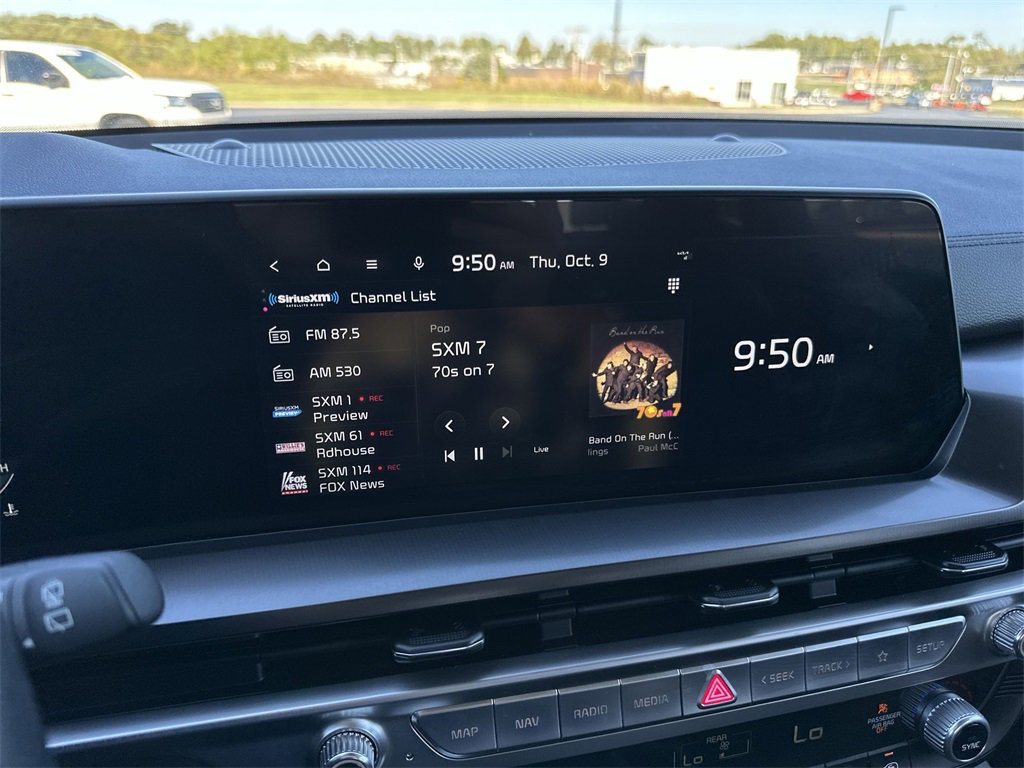 Used 2024 Kia Telluride S w/ S Sunroof Package image 16