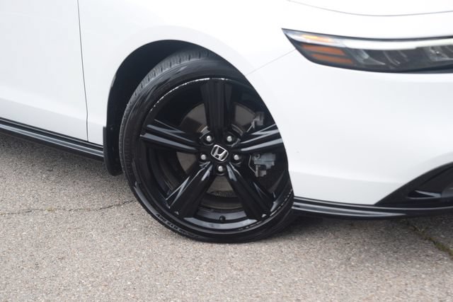 Used 2023 Honda Accord Sport image 29