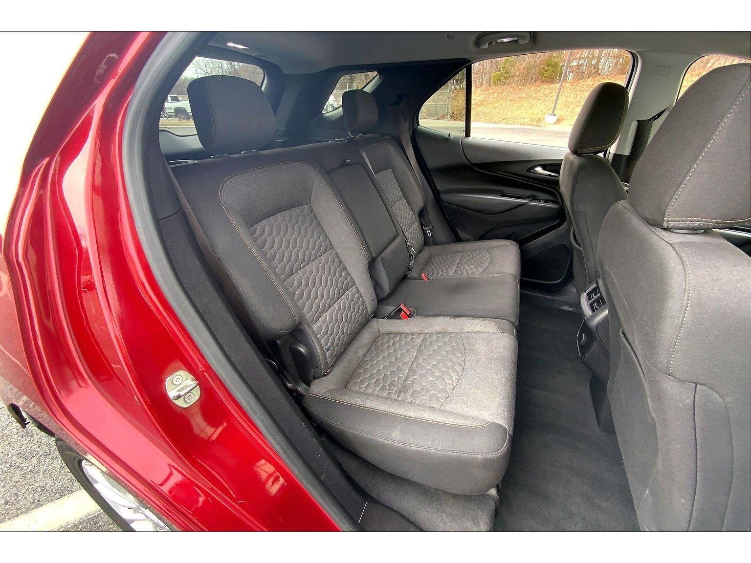 Used 2018 Chevrolet Equinox LT image 25