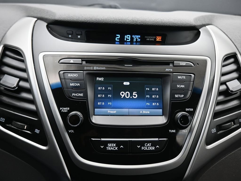 Used 2016 Hyundai Elantra SE w/ Option Group 02 image 15