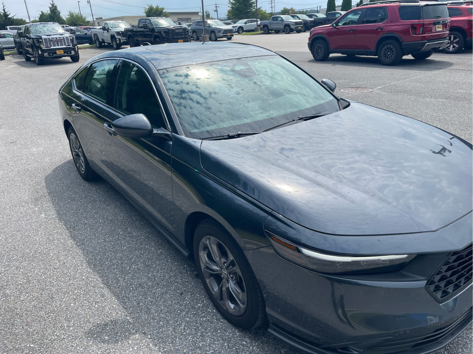 Used 2023 Honda Accord EX image 10
