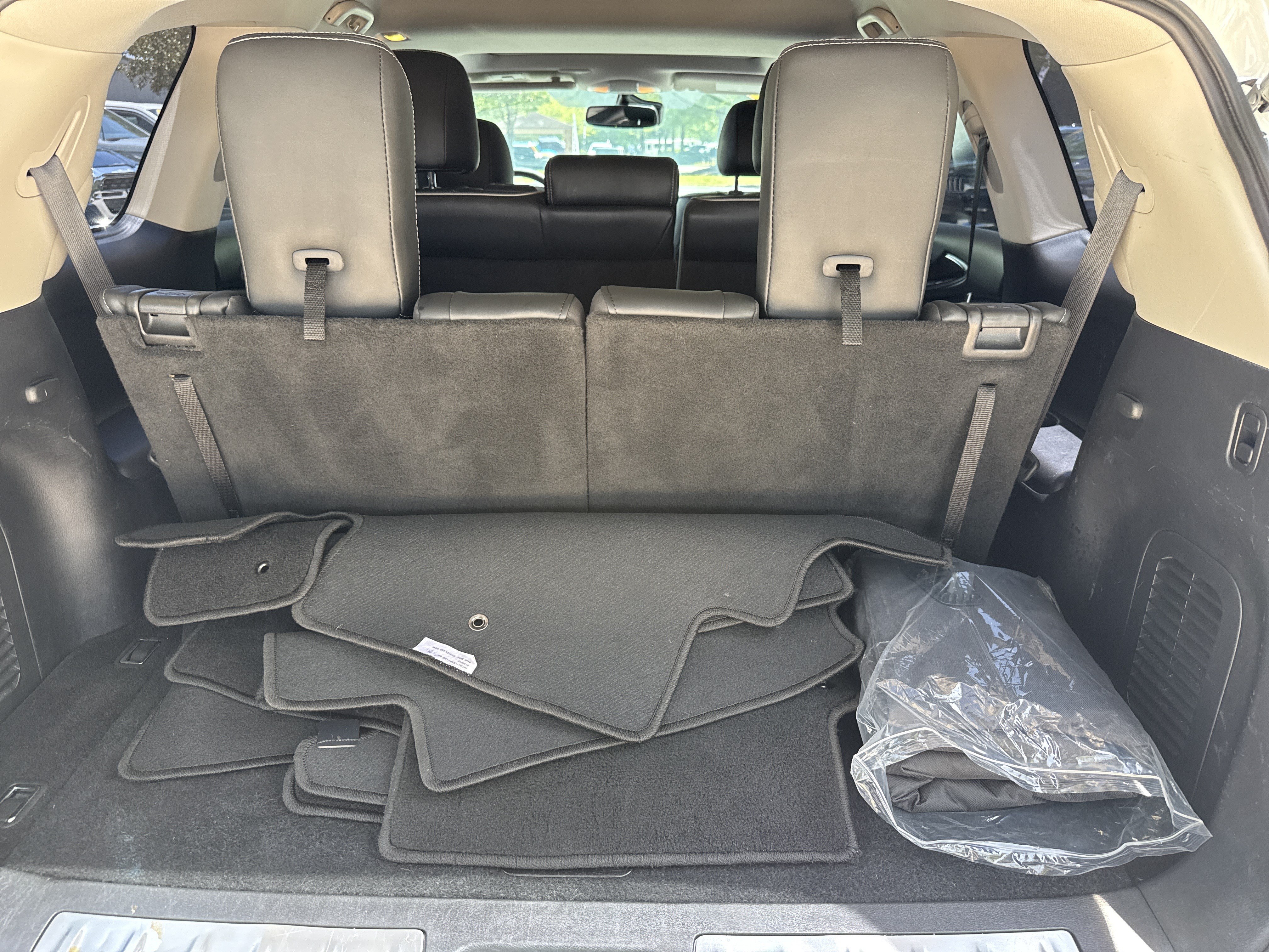 Used 2020 INFINITI QX60 Luxe w/ Essential Package FWD image 19