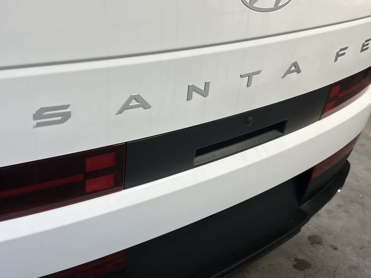 New 2027 Hyundai Santa Fe SEL FWD image 10