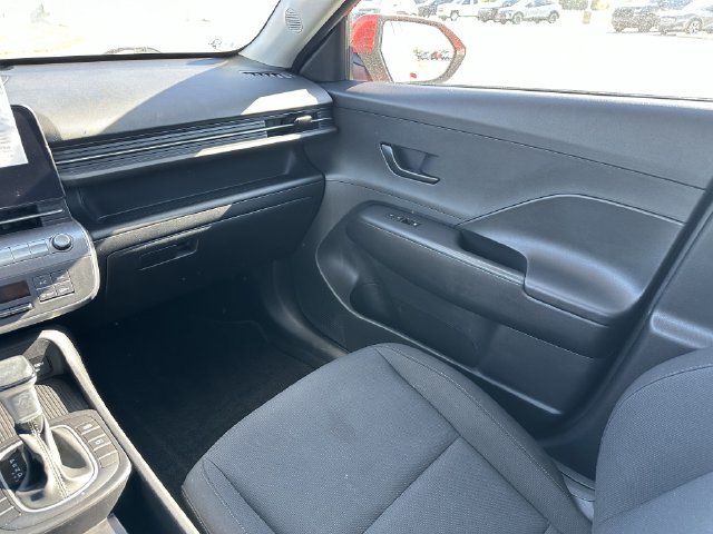 Used 2024 Hyundai Kona SEL AWD/4WD image 10