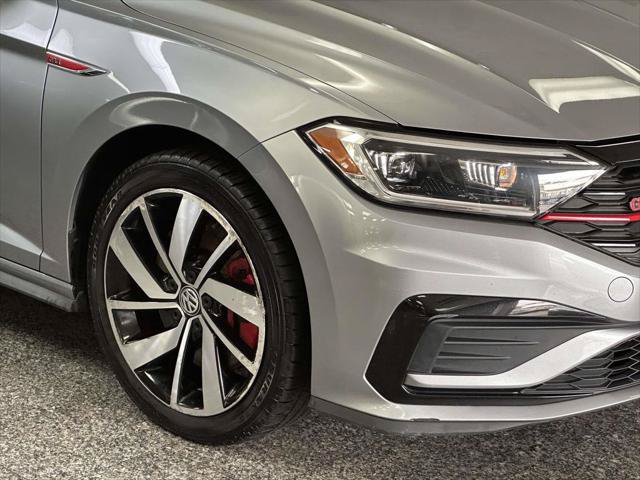 Used 2020 Volkswagen Jetta GLI Autobahn FWD image 5