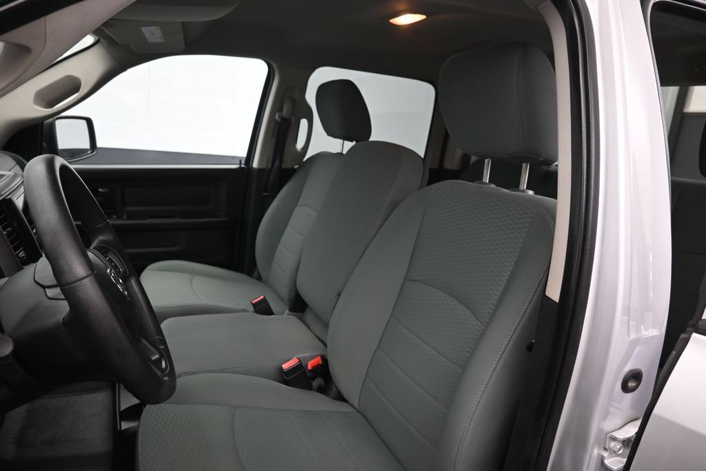 Used 2015 RAM 1500 Tradesman w/ Popular Equipment Group AWD/4WD image 17
