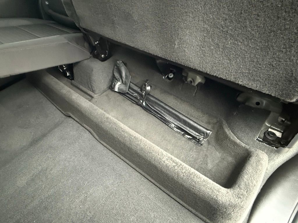 Used 2023 Chevrolet Silverado 1500 Custom image 27