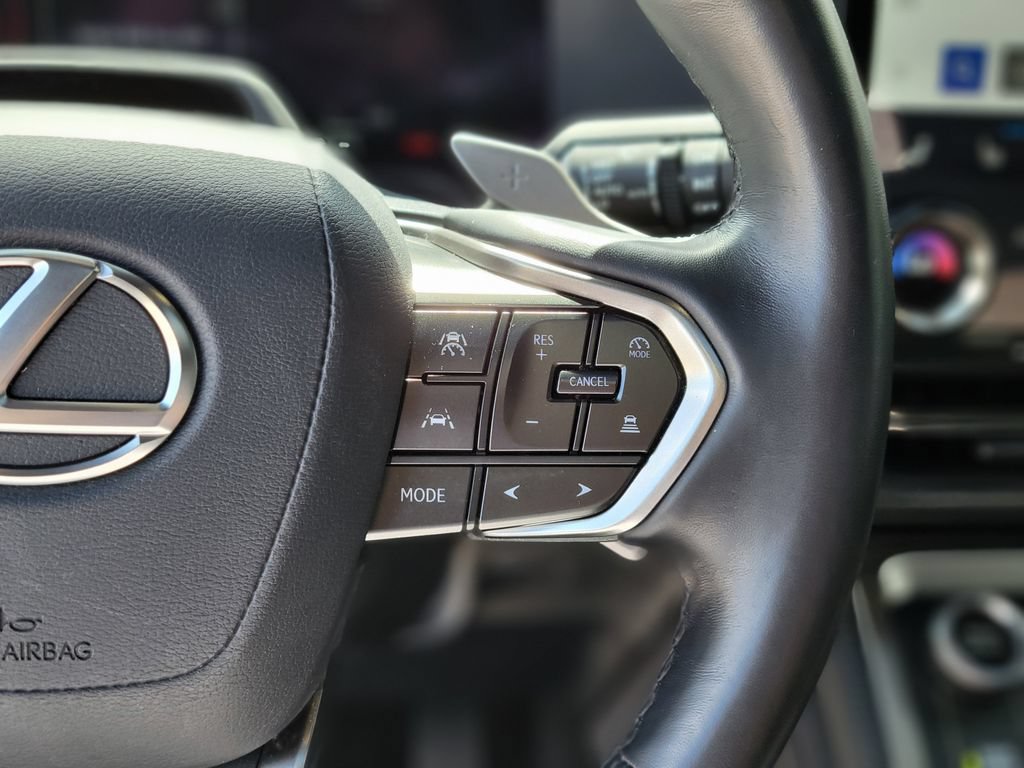 Used 2024 Lexus GX 550 w/ Accessory Package (31) AWD/4WD image 27
