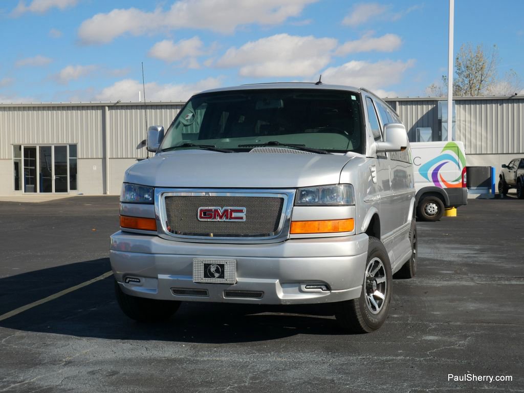 Used 2013 GMC Savana 2500 Extended image 10