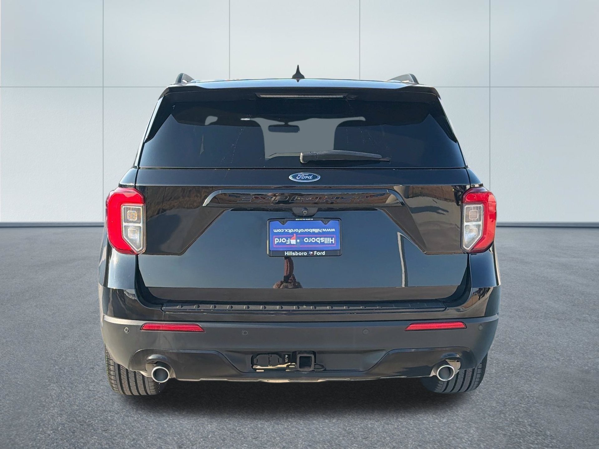 Certified 2023 Ford Explorer ST-Line w/ Class IV Trailer Tow Package RWD image 6