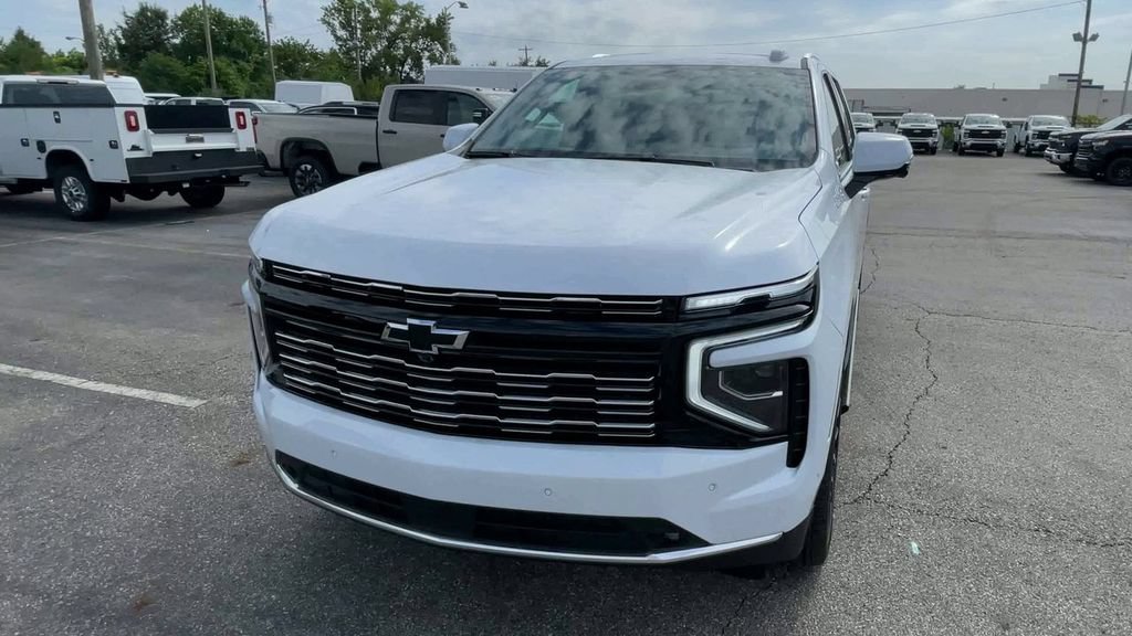 New 2026 Chevrolet Tahoe High Country AWD/4WD image 5