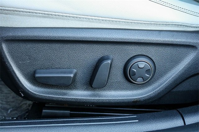 Used 2022 Genesis G70 2.0T w/ Prestige Package image 23