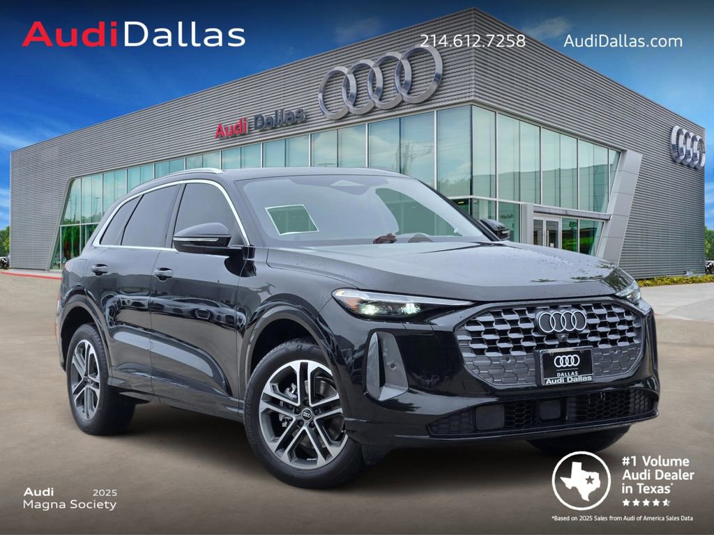 Used 2025 Audi Q5 Premium Plus w/ Premium Plus AWD/4WD image 1