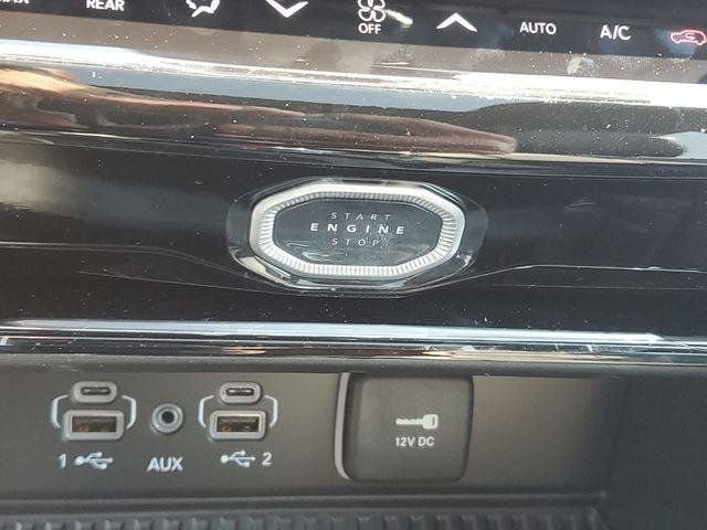 New 2026 Jeep Grand Cherokee Limited AWD/4WD image 23