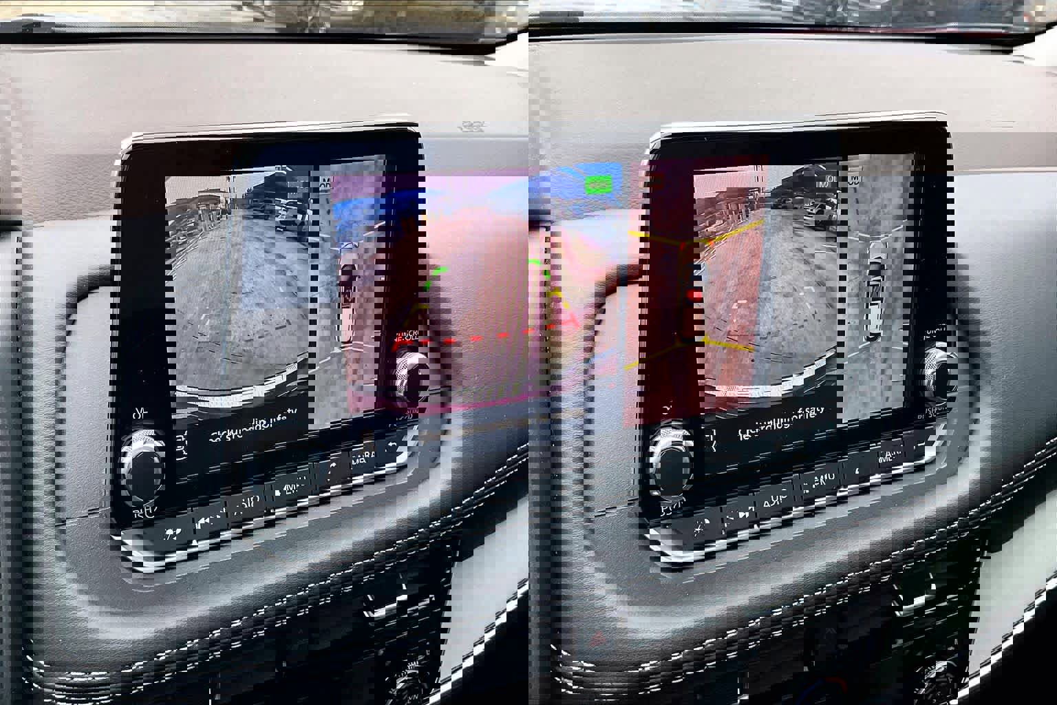 Used 2021 Nissan Rogue SV w/ Premium Package image 27