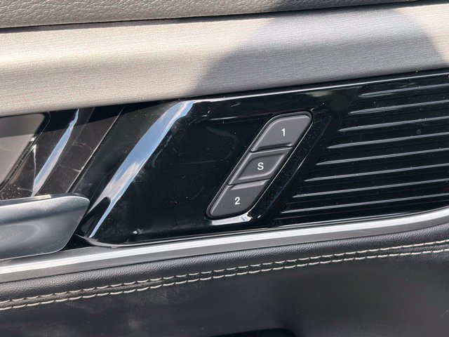 New 2026 Jeep Grand Wagoneer Limited AWD/4WD image 14