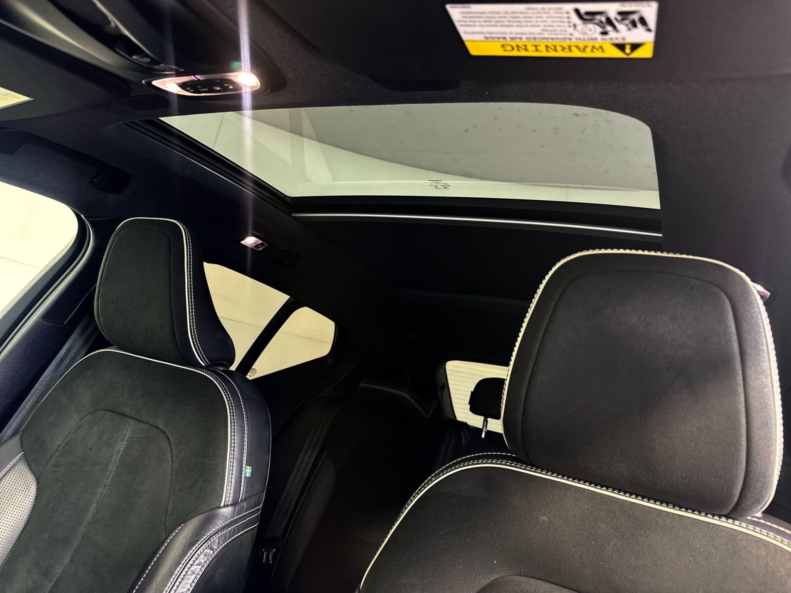 Used 2020 Volvo XC40 T5 R-Design AWD/4WD image 24