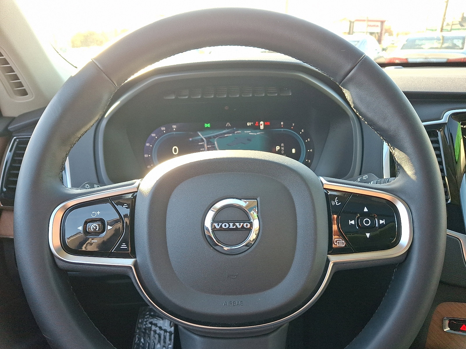 Used 2024 Volvo XC90 B6 Plus w/ Protection Package Premier image 21