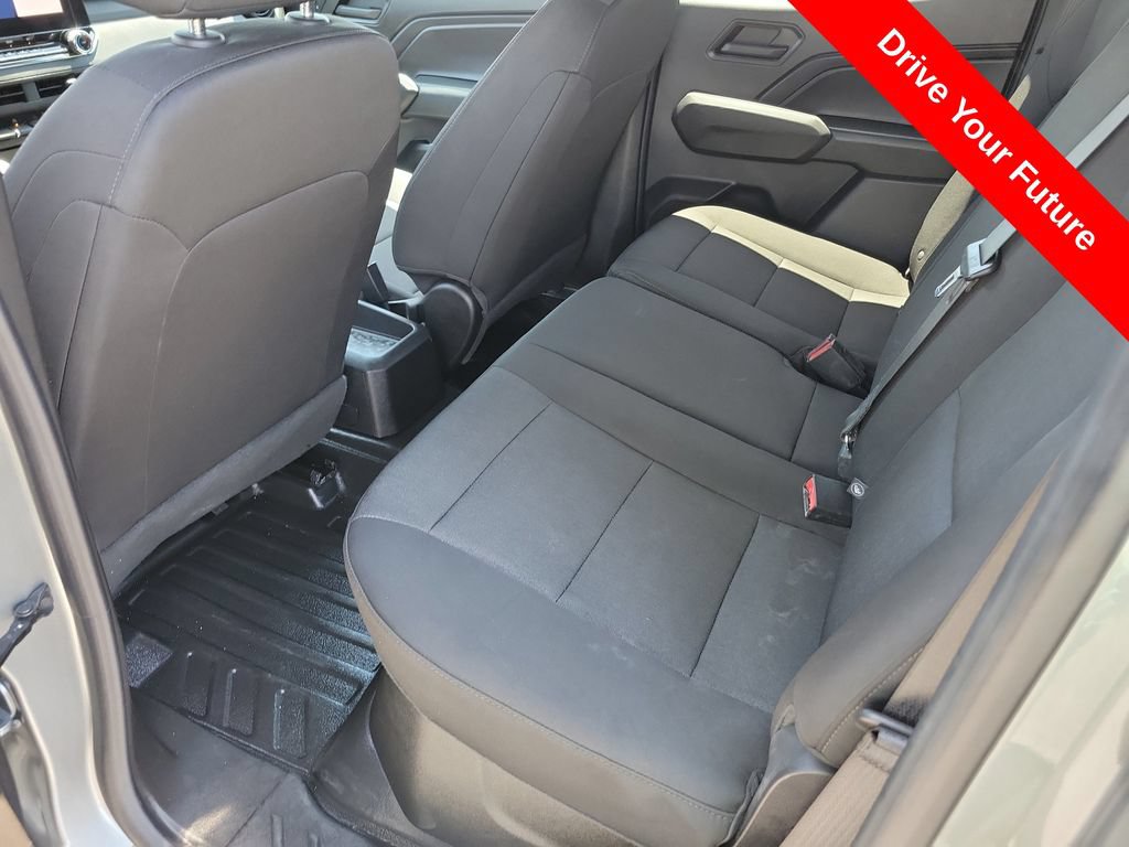 Used 2023 Chevrolet Colorado W/T RWD image 23