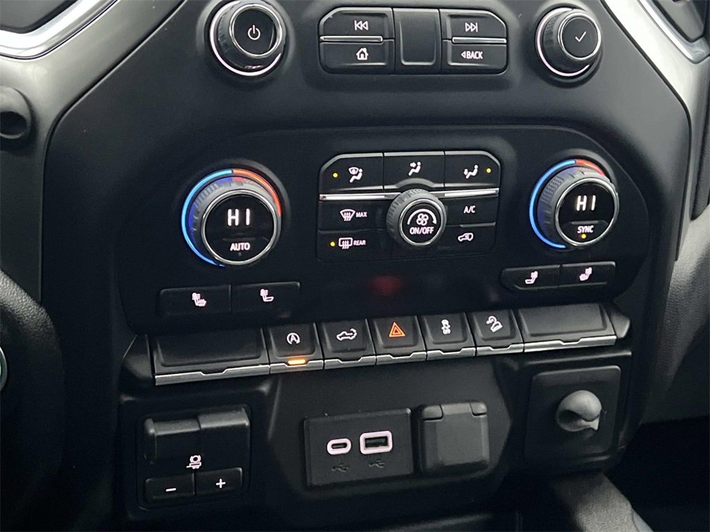 Used 2021 Chevrolet Silverado 1500 RST image 20