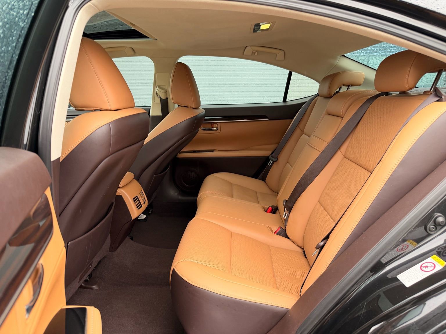 Used 2017 Lexus ES 350 w/ Premium Package image 14