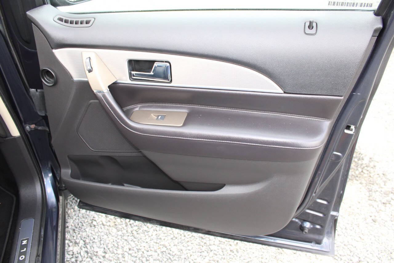 Used 2013 Lincoln MKX AWD image 20