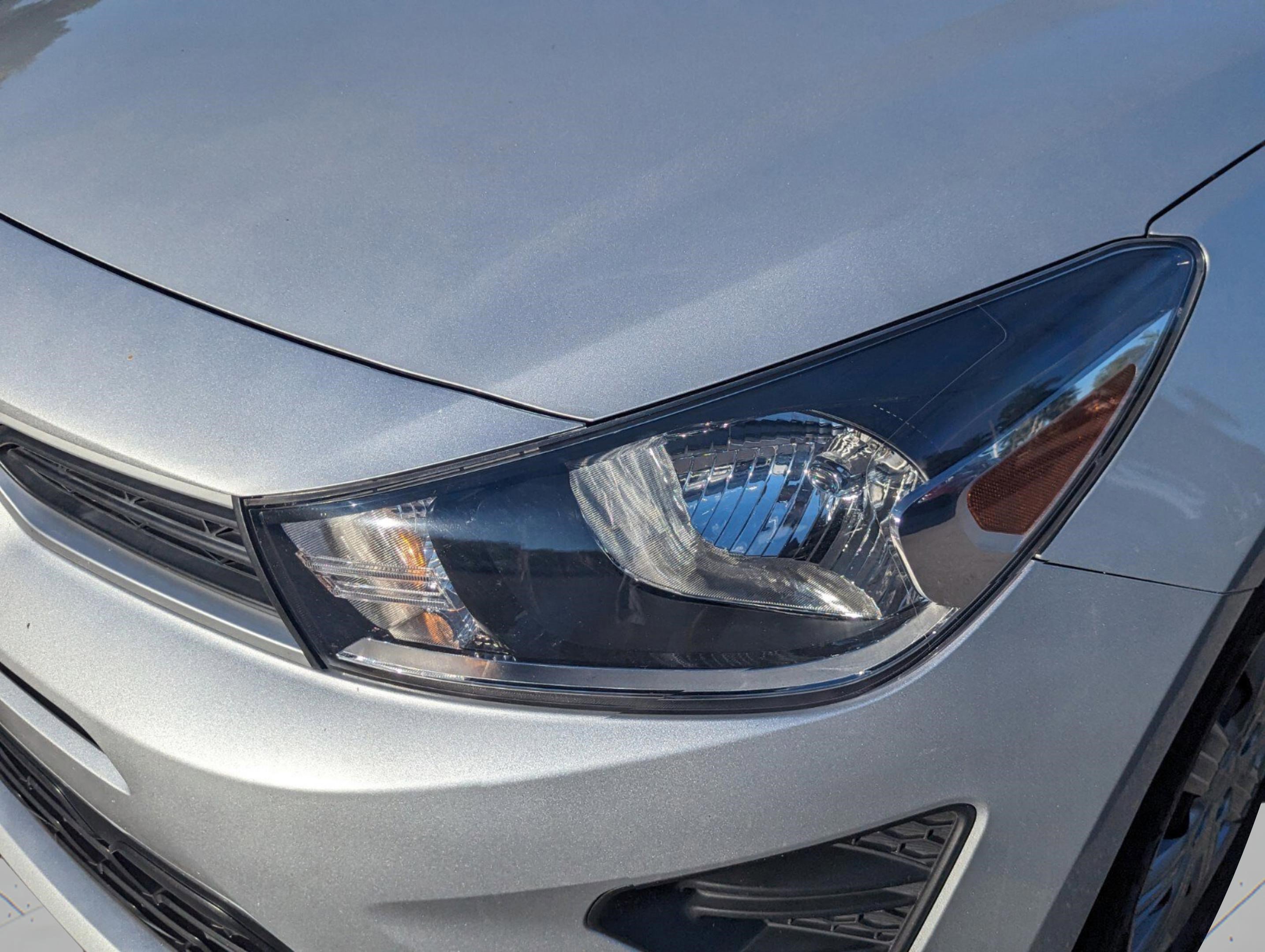 Used 2022 Kia Rio LX image 11