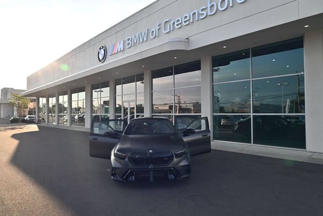 Used 2026 BMW M5 w/ Executive Package AWD/4WD image 31
