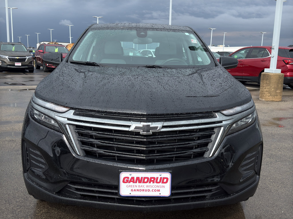 Used 2024 Chevrolet Equinox LS w/ Midnight Edition image 3